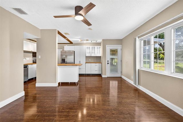 2803 GULF CITY ROAD, Ruskin, FL 33570