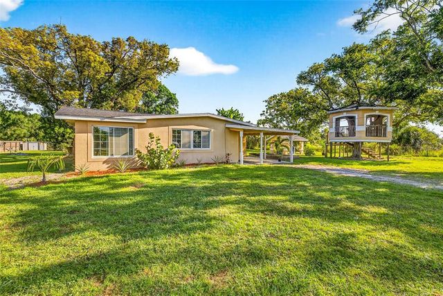 2803 GULF CITY ROAD, Ruskin, FL 33570