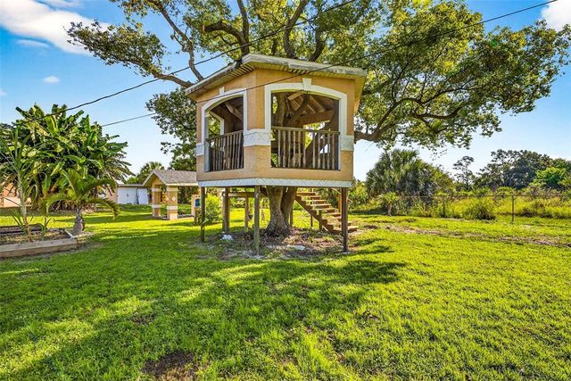 2803 GULF CITY ROAD, Ruskin, FL 33570
