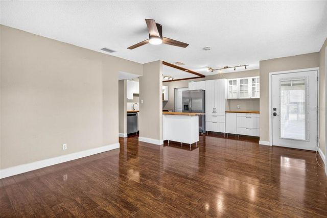 2803 GULF CITY ROAD, Ruskin, FL 33570