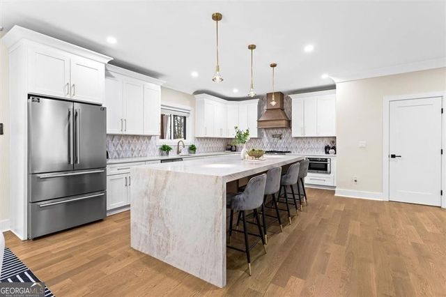 11505 Elkins Road, Roswell, GA 30076