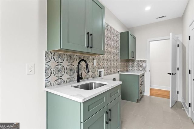 11505 Elkins Road, Roswell, GA 30076