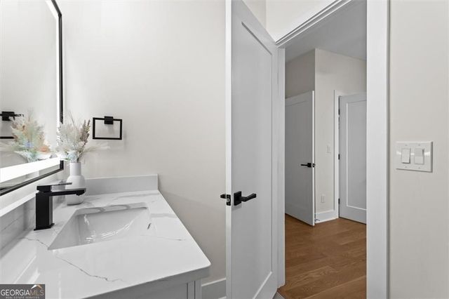 11505 Elkins Road, Roswell, GA 30076