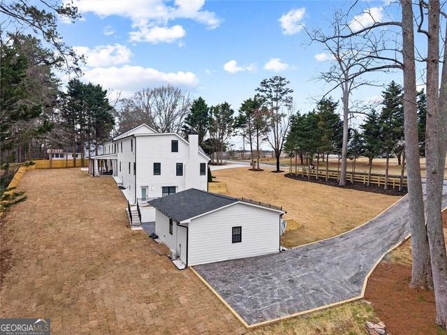 11505 Elkins Road, Roswell, GA 30076