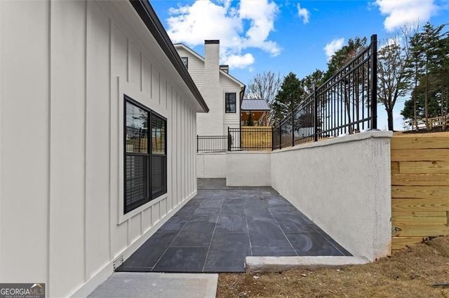 11505 Elkins Road, Roswell, GA 30076