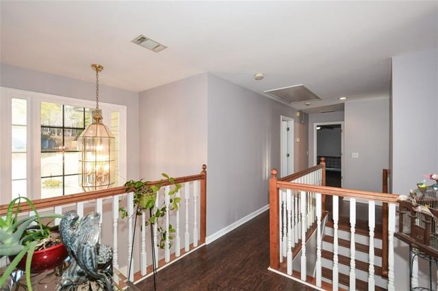 5045 Southern Trace Drive, Gainesville, GA 30504