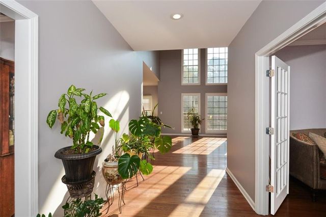 5045 Southern Trace Drive, Gainesville, GA 30504