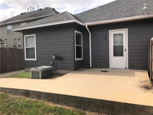 2848 Southampton WAY A, Round Rock, TX 78664