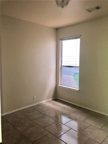 2848 Southampton WAY A, Round Rock, TX 78664
