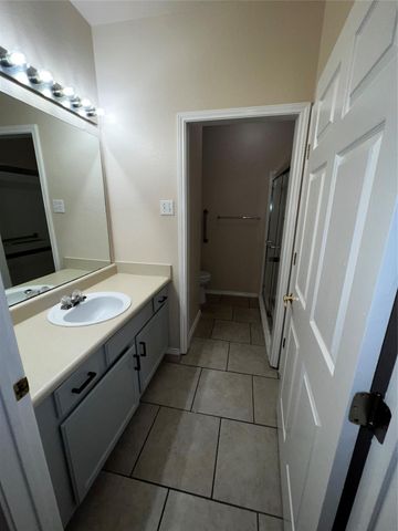 2848 Southampton WAY A, Round Rock, TX 78664
