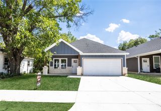 4936 Chapman Street, Fort Worth, TX 76105