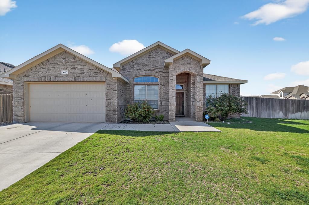 1600 San Francisco, Midland, TX 79705