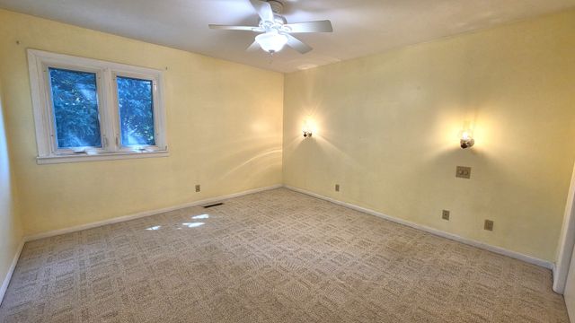 1220 16th Street, Bettendorf, IA 52722