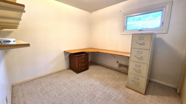 1220 16th Street, Bettendorf, IA 52722