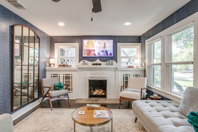 2310 Primrose Avenue, Fort Worth, TX 76111