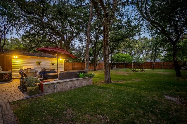 2310 Primrose Avenue, Fort Worth, TX 76111