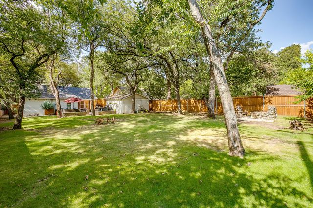 2310 Primrose Avenue, Fort Worth, TX 76111