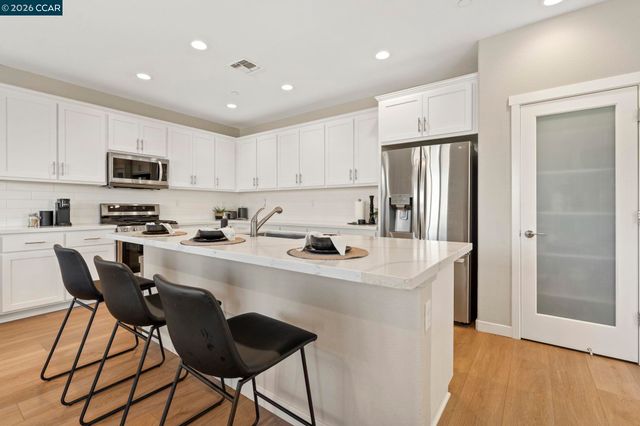 5359 Sopra St, Antioch, CA 94531