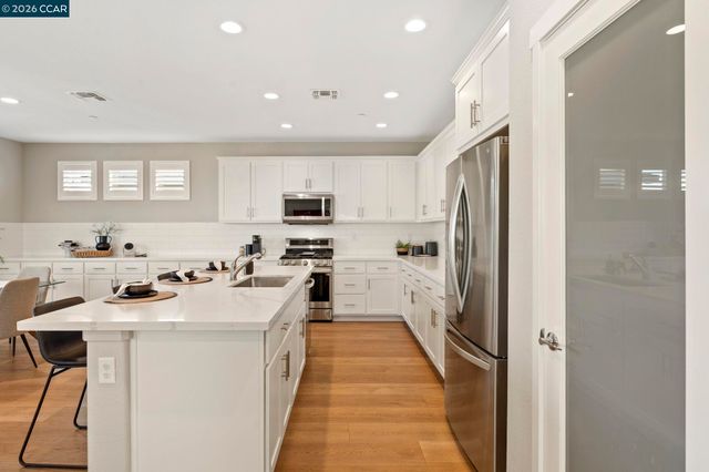 5359 Sopra St, Antioch, CA 94531