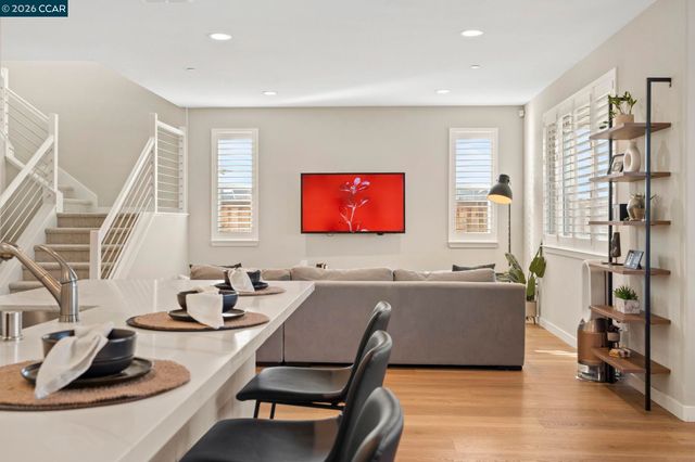 5359 Sopra St, Antioch, CA 94531