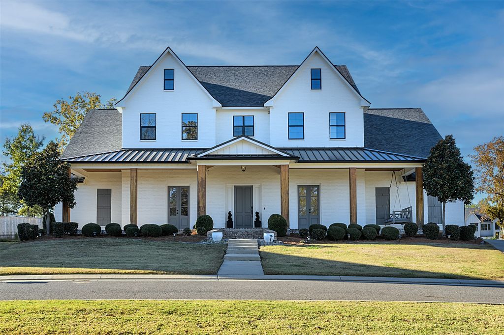 10920 Whispring Path Drive, Shreveport, LA 71106