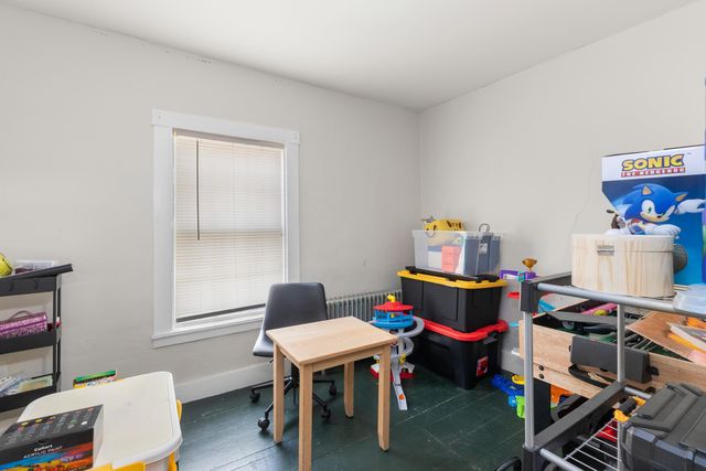 16 School Street, Salem, NH 03079