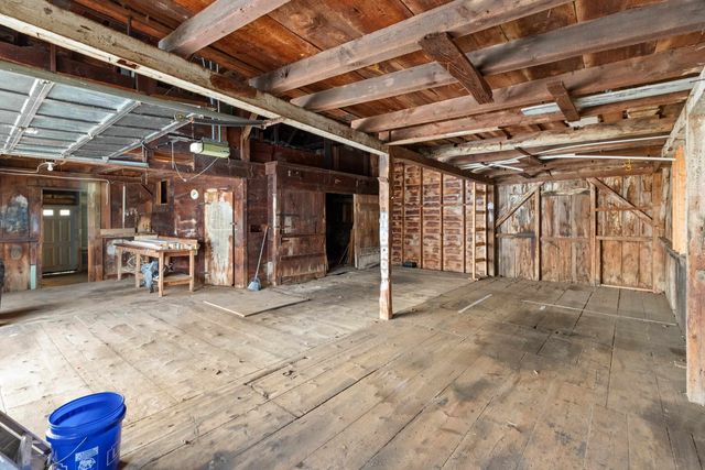 16 School Street, Salem, NH 03079