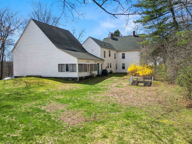 16 School Street, Salem, NH 03079