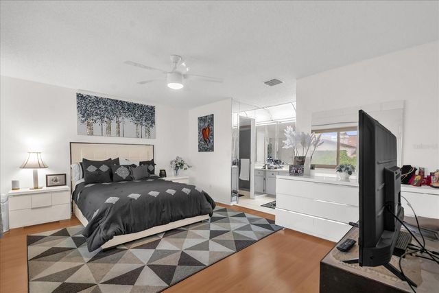 7 ESCONDIDO CIRCLE 72, Altamonte Springs, FL 32701