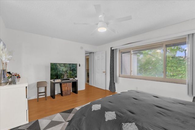 7 ESCONDIDO CIRCLE 72, Altamonte Springs, FL 32701