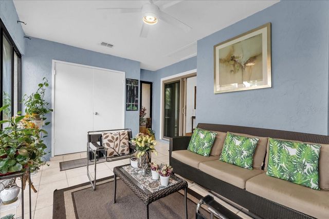 7 ESCONDIDO CIRCLE 72, Altamonte Springs, FL 32701