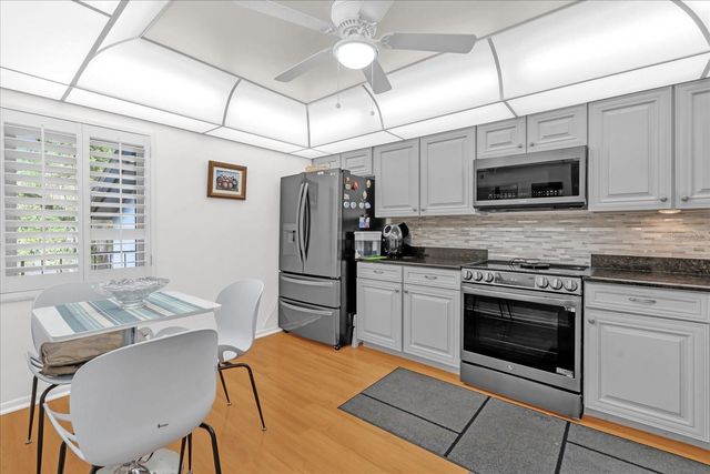 7 ESCONDIDO CIRCLE 72, Altamonte Springs, FL 32701