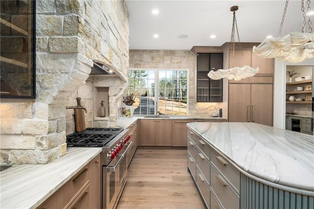 15560 Freemanville Road, Milton, GA 30004