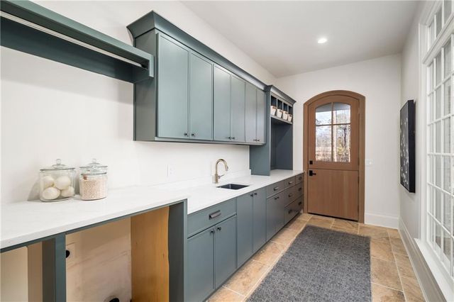 15560 Freemanville Road, Milton, GA 30004