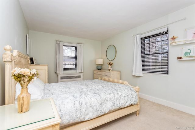 61 Manchester A-21, Eastchester, NY 10709