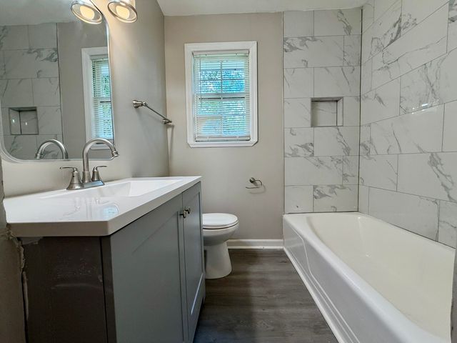 2379 Otranto Road, North Charleston, SC 29406