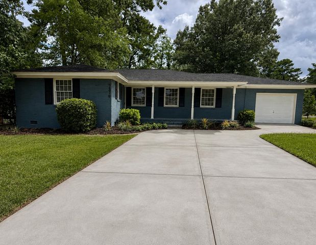 2379 Otranto Road, North Charleston, SC 29406