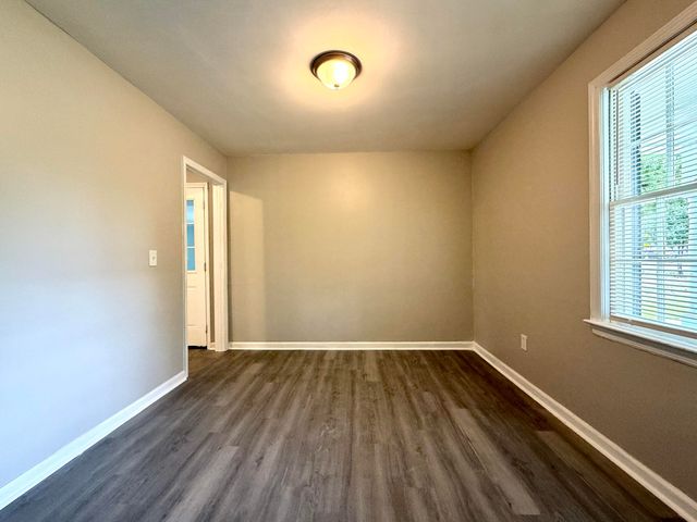 2379 Otranto Road, North Charleston, SC 29406