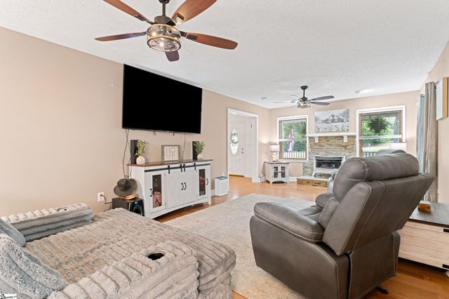 179 Cleveland Road, Anderson, SC 29626