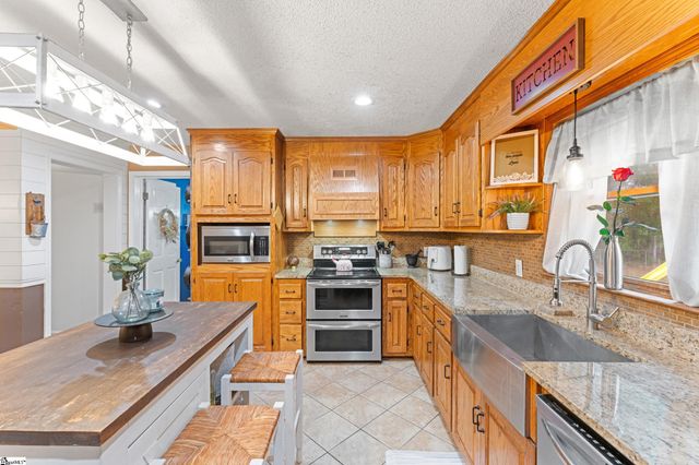 179 Cleveland Road, Anderson, SC 29626