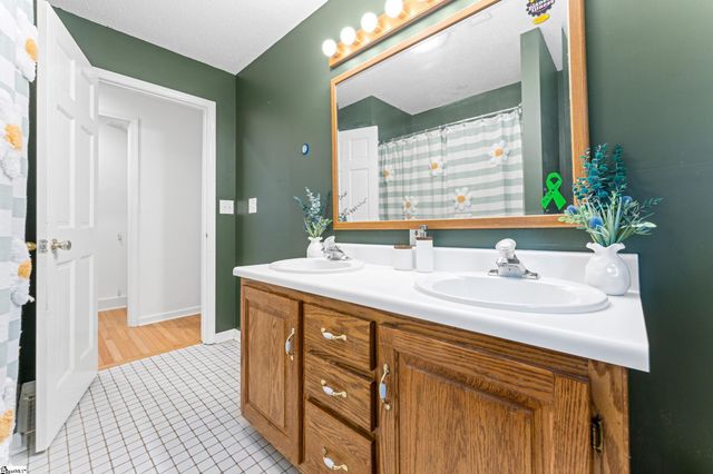 179 Cleveland Road, Anderson, SC 29626