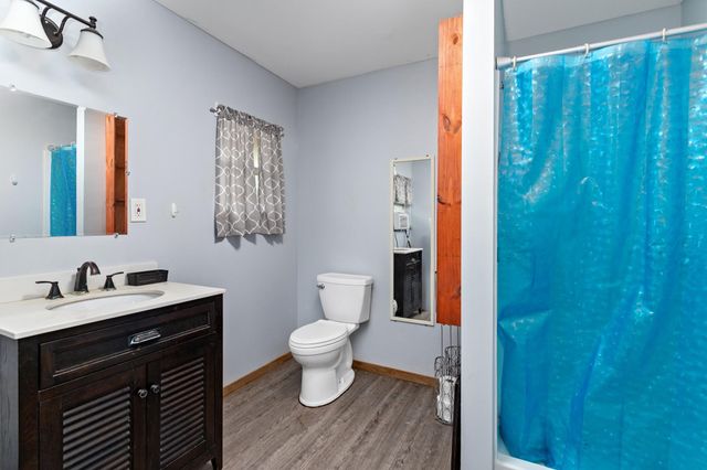 427 Pinemont Drive, Sour Lake, TX 77659