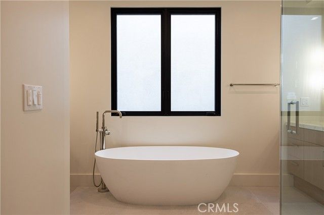 404 16th Street, Manhattan Beach, CA 90266