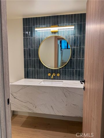 404 16th Street, Manhattan Beach, CA 90266