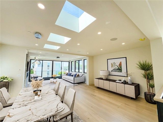 404 16th Street, Manhattan Beach, CA 90266