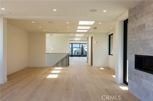 404 16th Street, Manhattan Beach, CA 90266