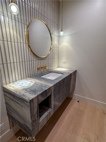 404 16th Street, Manhattan Beach, CA 90266