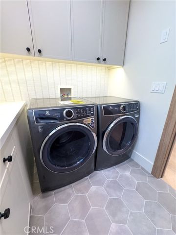 404 16th Street, Manhattan Beach, CA 90266