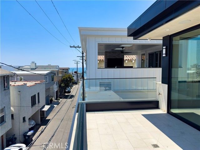 404 16th Street, Manhattan Beach, CA 90266