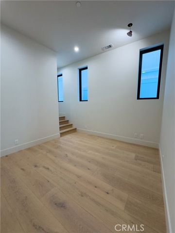 404 16th Street, Manhattan Beach, CA 90266